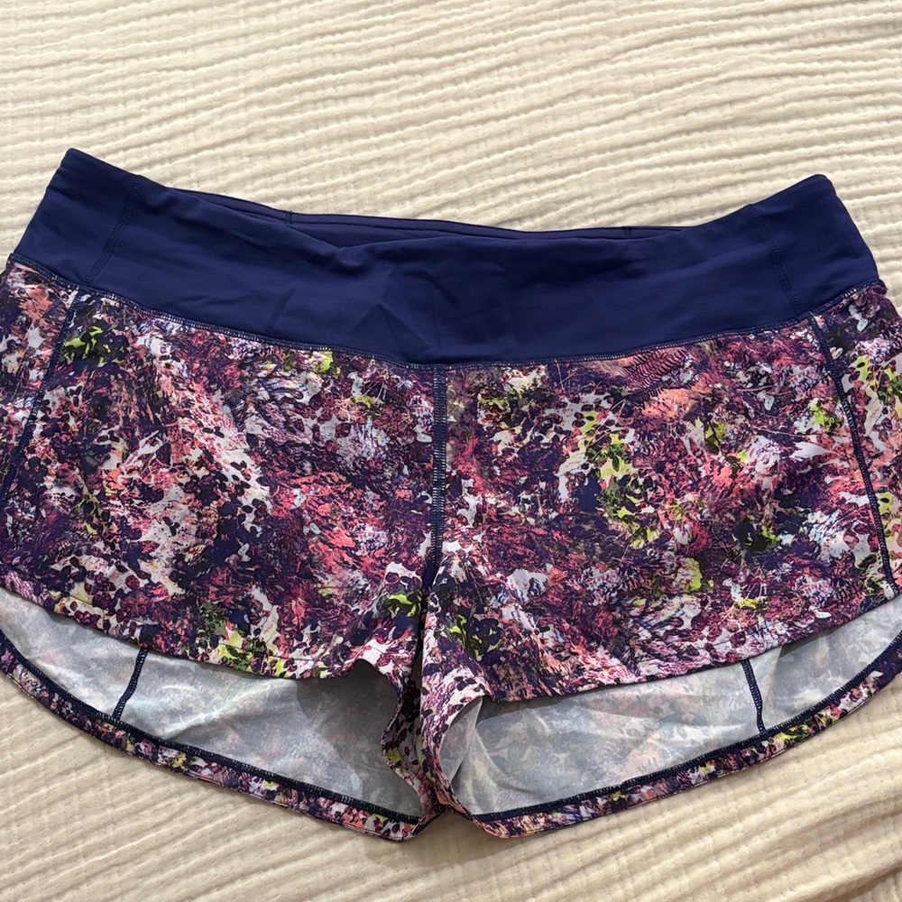 Lululemon LR Seawheeze Speed Short.
